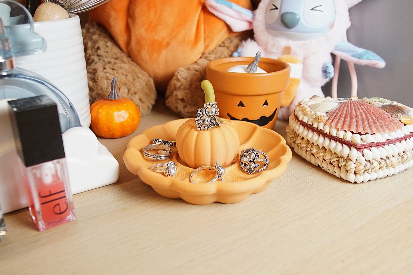 Autumn pumpkin ring holder with pastel orange finish